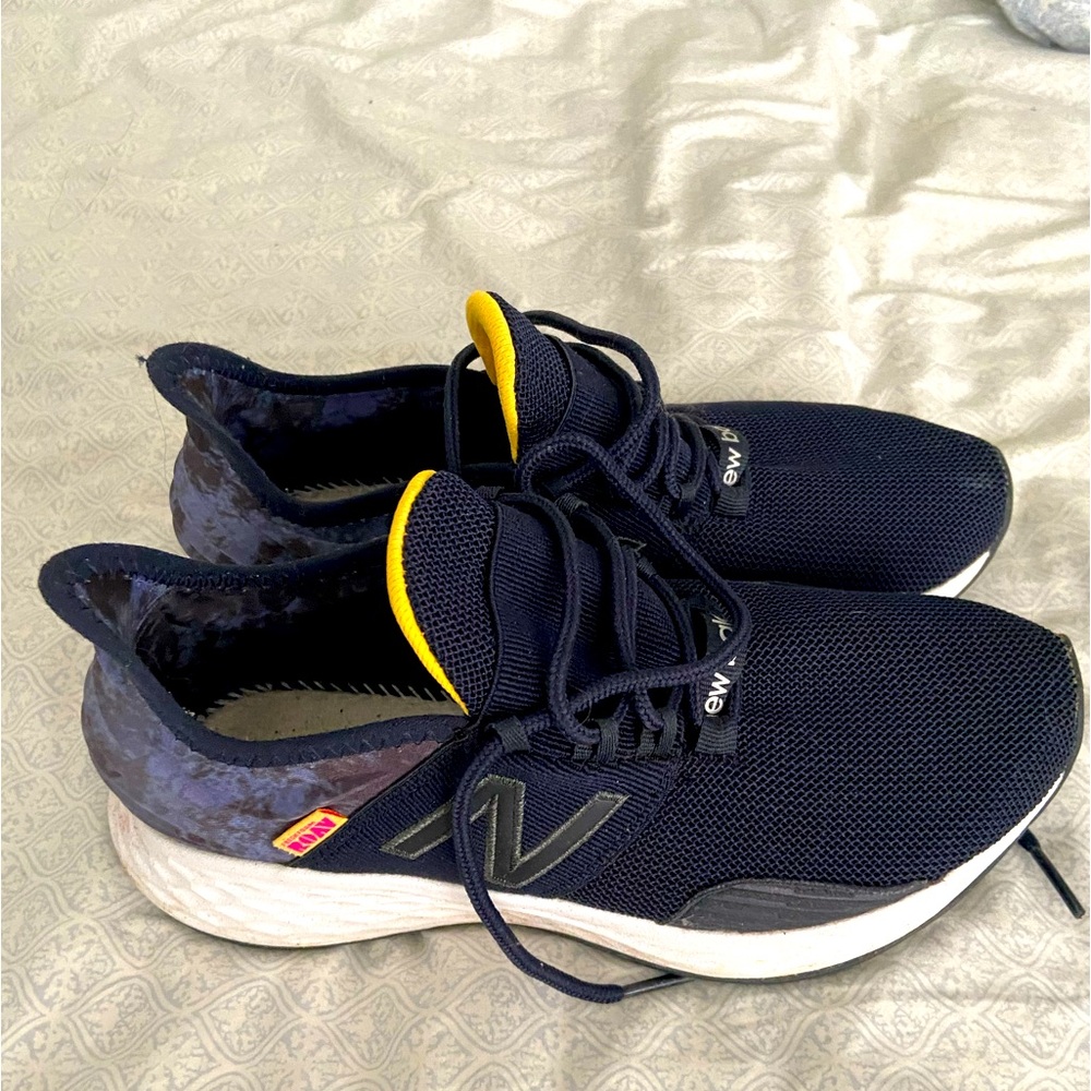New Balance Fresh Foam ROAV womens 6 (EU 36.5)